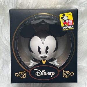 Disney Series Shorts Mickey Mouse Shiny Black & White Vinyl Figure Fan Expo